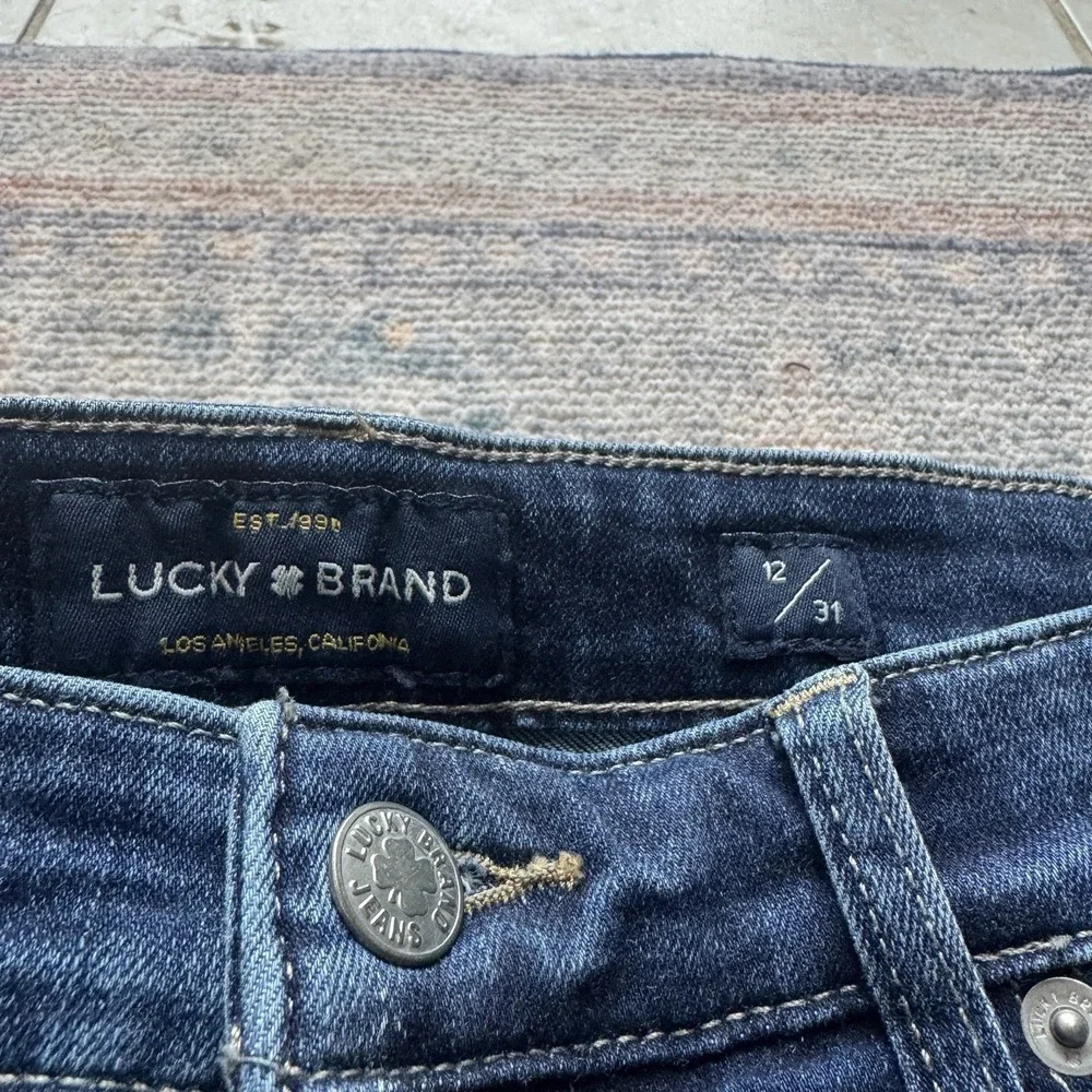Lucky Brand High Rise Hayden Skinny Jean Size 12/31 Stretch Raw‎ Hem Medium Wash - Picture 2 of 4